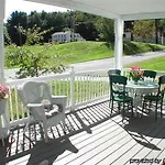1896 House Country Inn - Barnside Inn 