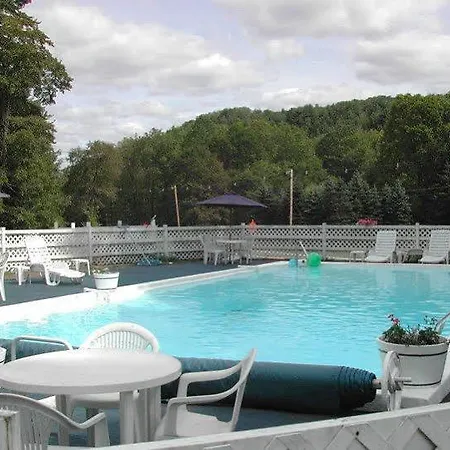 1896 House Country Inn - Barnside Inn 