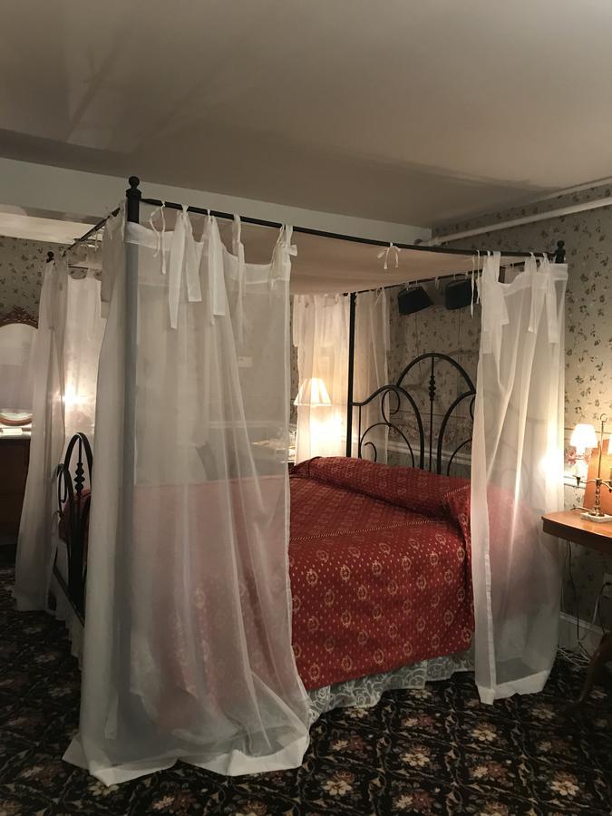 1896 House Country - Barnside Mini-hôtel 5*